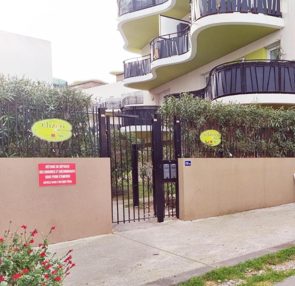 Grand Appartement Avec Garage Et Terrasse Castelnau-le-Lez Ngoại thất bức ảnh